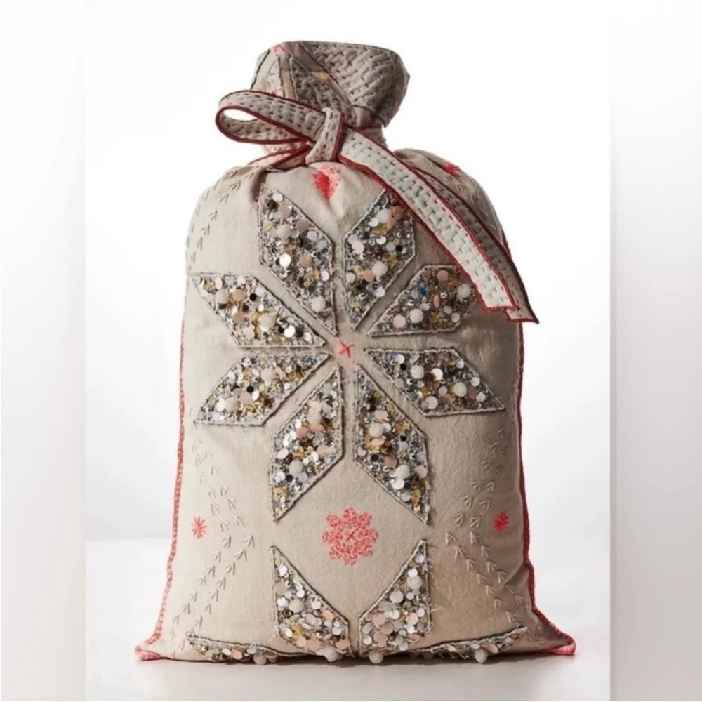 Free People One Perfect Present Gift Sack, Gift Bag, Snowflake, NEW